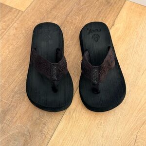 Reef flip flops